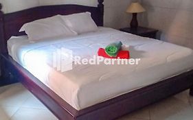 Wita Homestay Near Pantai Berawa Canggu RedPartner